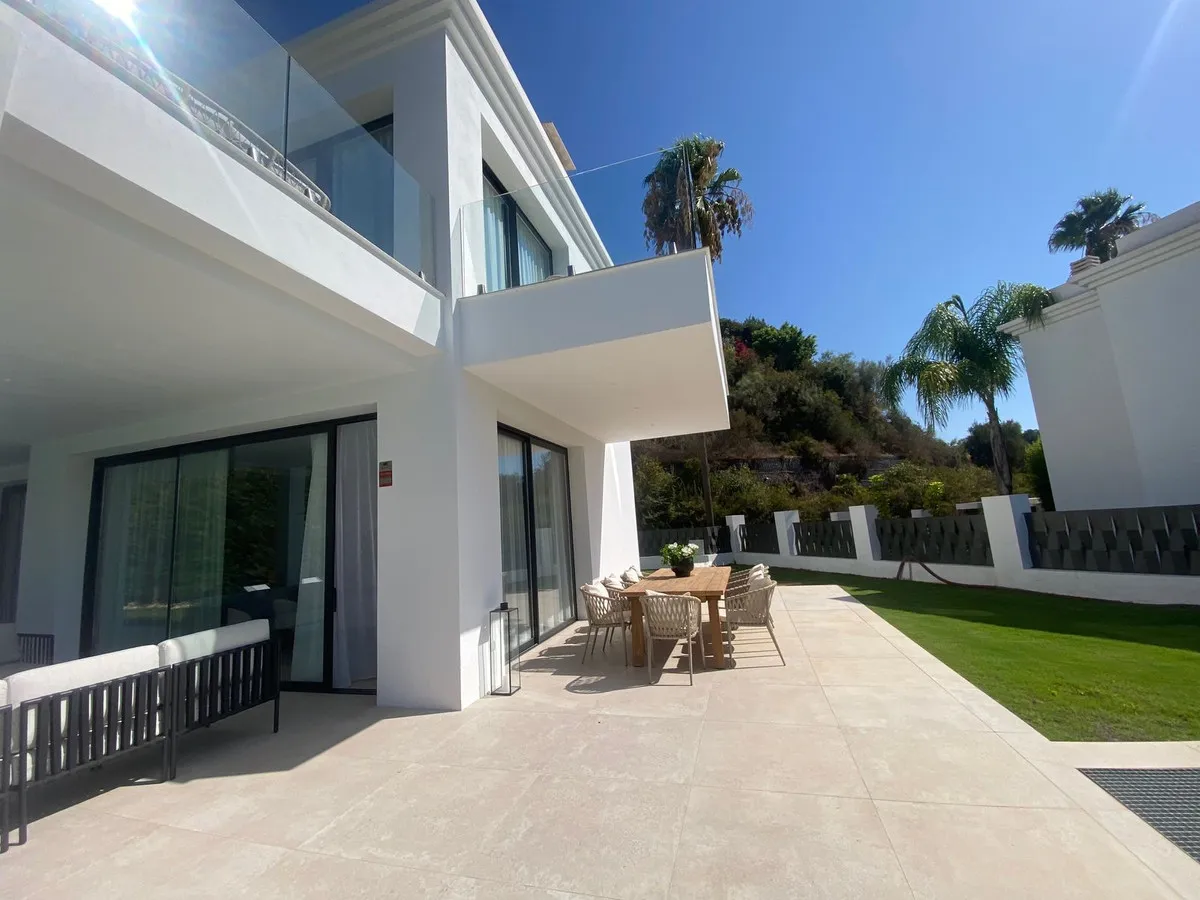 58e519a1-7947-44d9-8f26-59d9c3fe4aff