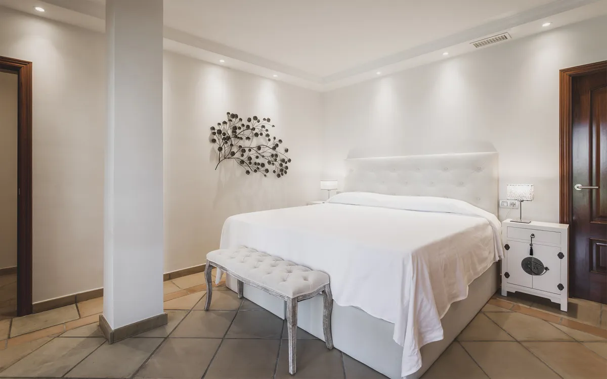 44b84b83-7f0c-41f9-bd95-b508a470f76e