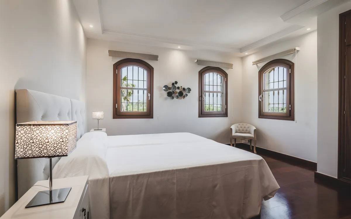 d16f10b8-a974-4df4-9f0d-d6b94c06f870