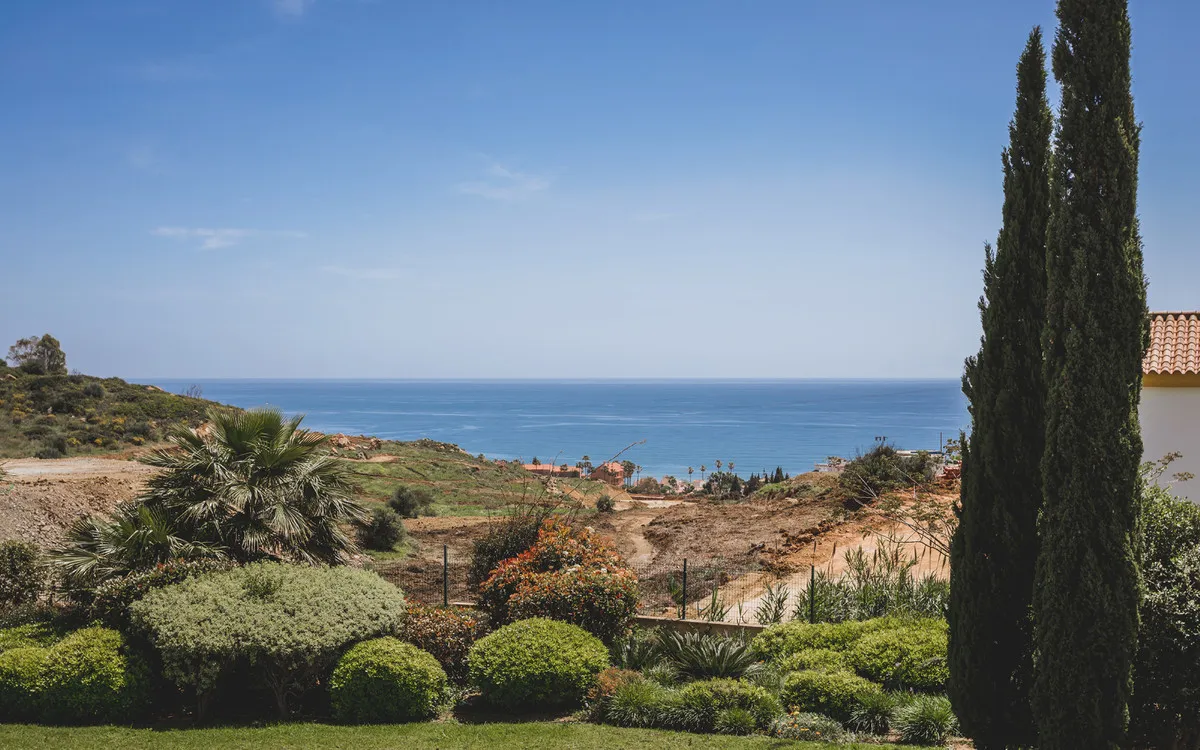 edcc340d-ac62-429d-8ef8-d67ff47d115e