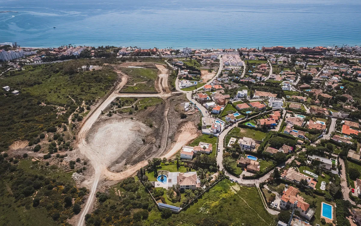 f683056e-141d-4efa-8794-c0b5ec9a35ab