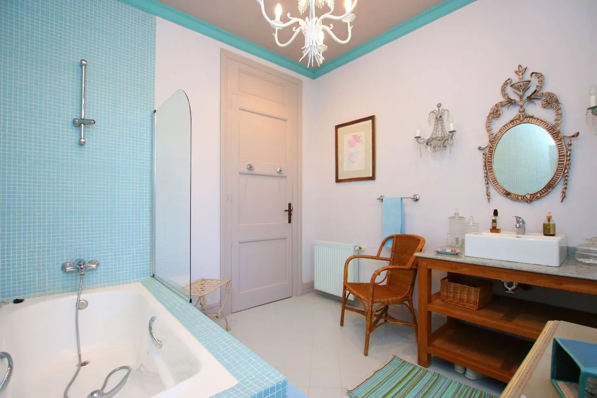 4a963fd9-3fa6-47f4-bb41-3cc2e97cdab3