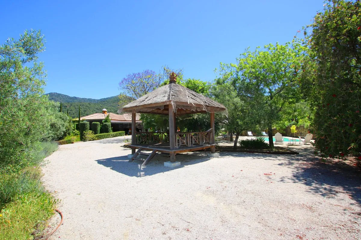 cc816c44-3ff7-48a3-83c3-e66611572c22