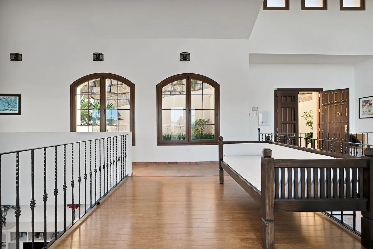 24e7067b-9812-4b69-82fb-b89797319b1e