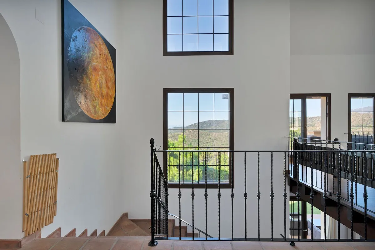 2641b064-6728-410c-b9b0-4dd343ee2f0d