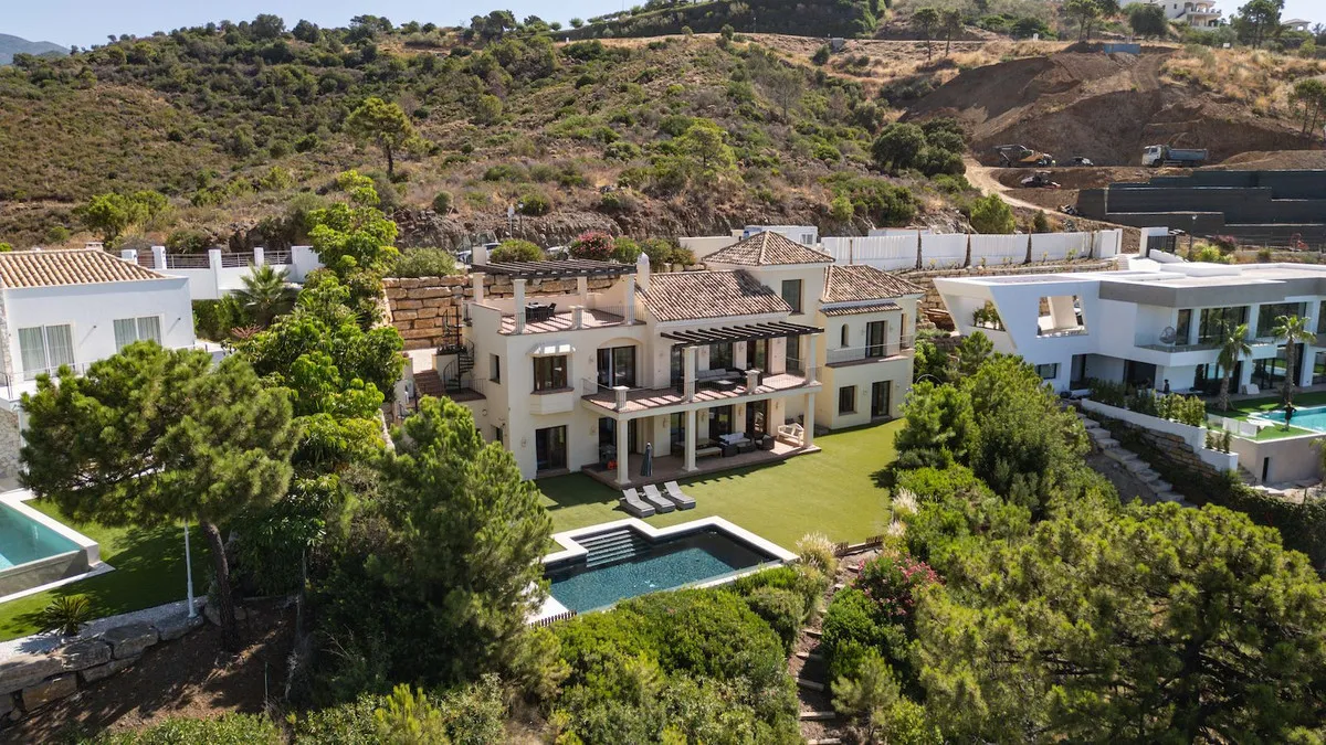 6e30dbda-f00e-4b48-abc7-db3da06586b8