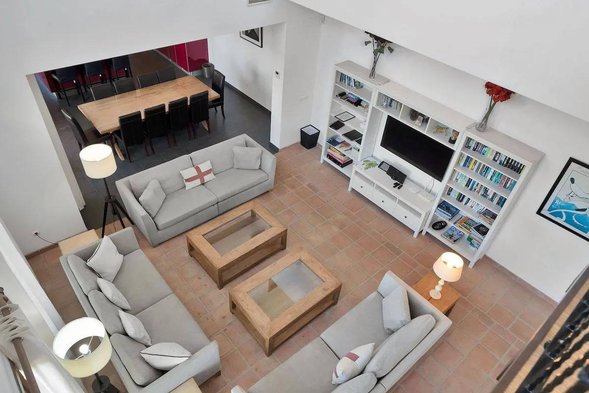 93c25ea6-4e69-4fbc-aee5-ce8c1b29cd9c