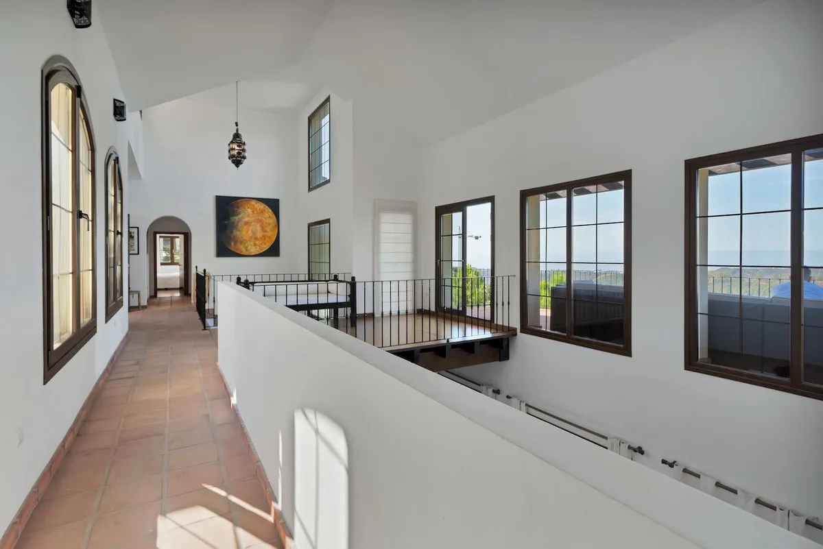 bf6688ef-5c82-4193-86f1-00f96c57f800