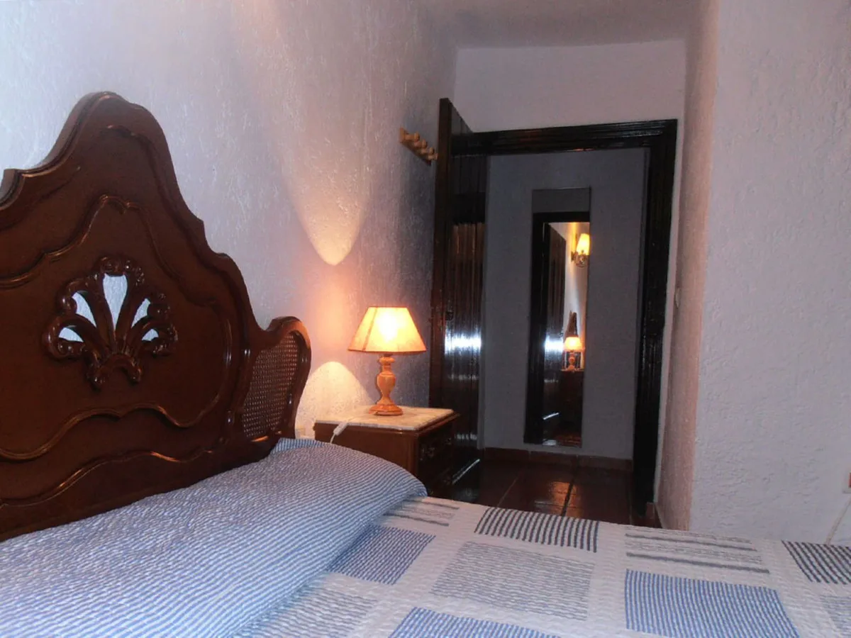 774ce318-bc66-4c47-ba1e-7d271803fd62