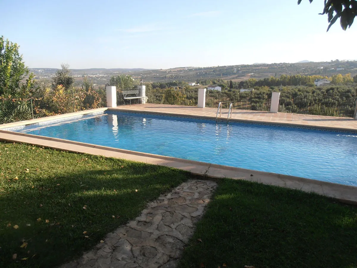 b7545f76-7742-4c9c-9a9f-555753db87d1