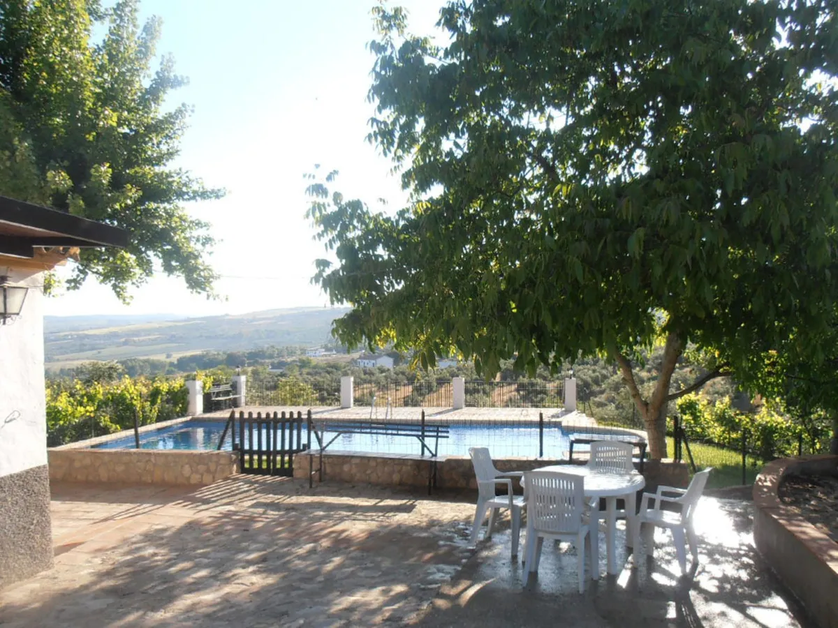 e0975fab-268d-4204-aec2-22ca5fd1ce94