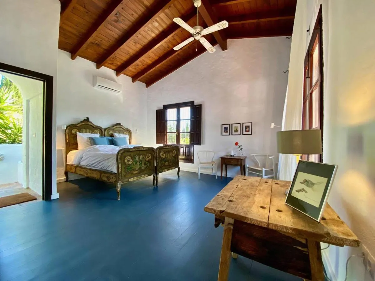 102bdc88-88a4-44a9-82d0-512b1b21171b