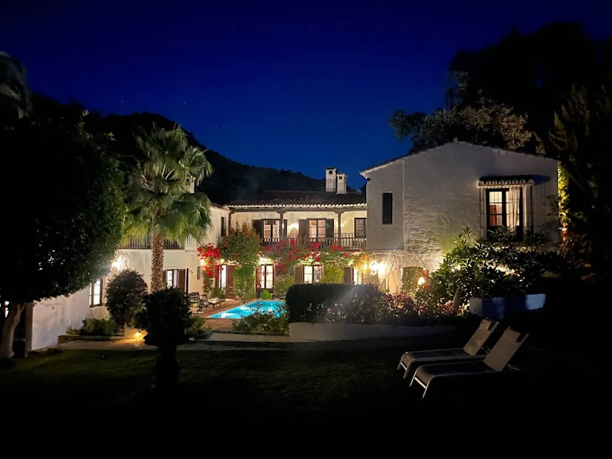 1723f010-2e81-49ac-9d12-8e766cc9be4c