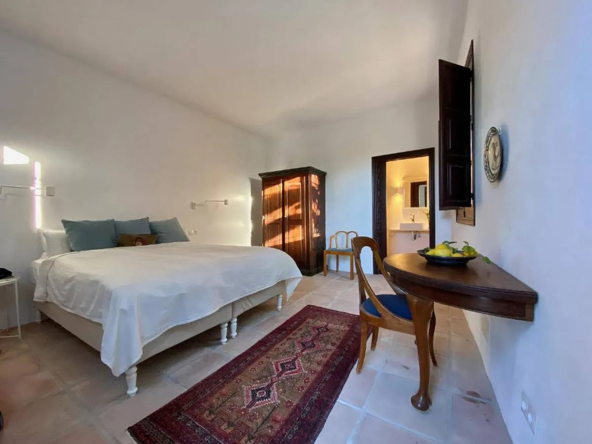 4bae6117-37f5-4d1e-8ee4-b7c7d43a4007