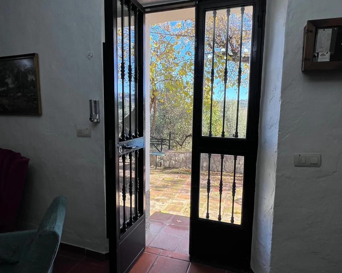 5c408e90-4b70-4c4e-847e-6b12f5954236