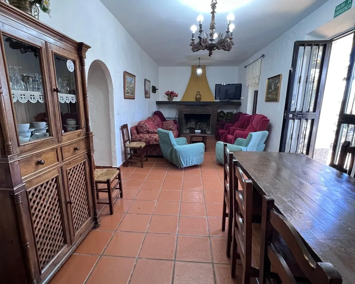 956fb614-a2f5-4a8f-b9a0-424f01714d01