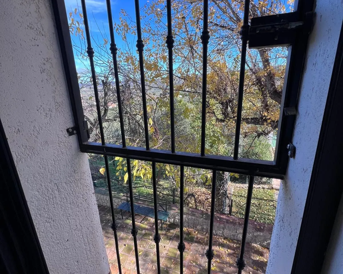 e24e7c09-361c-47f1-8c36-06bfe0841875