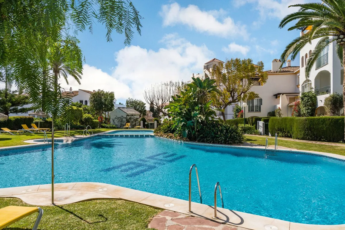 0fd908c5-b26b-4cf6-89bc-fb2716f40710