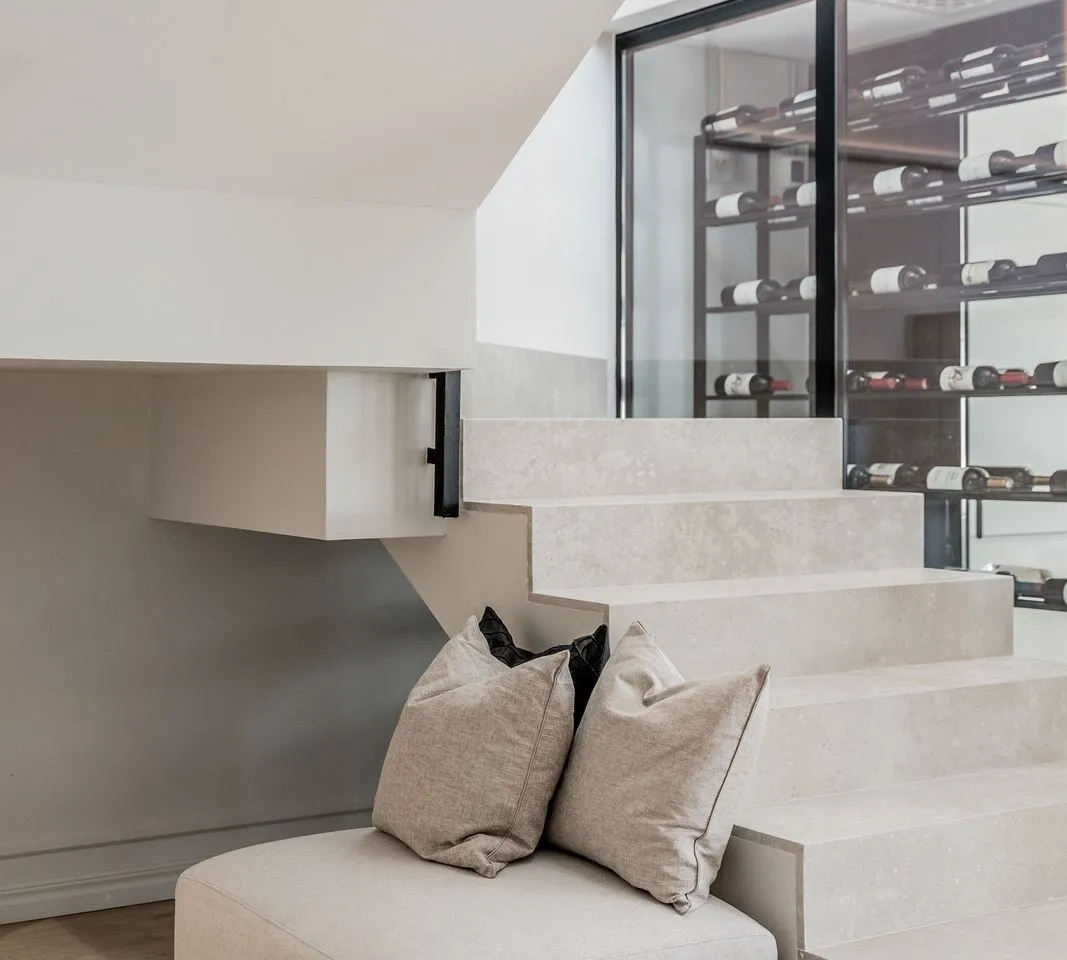 54dc1f0b-87ab-4d67-b325-598206577c84