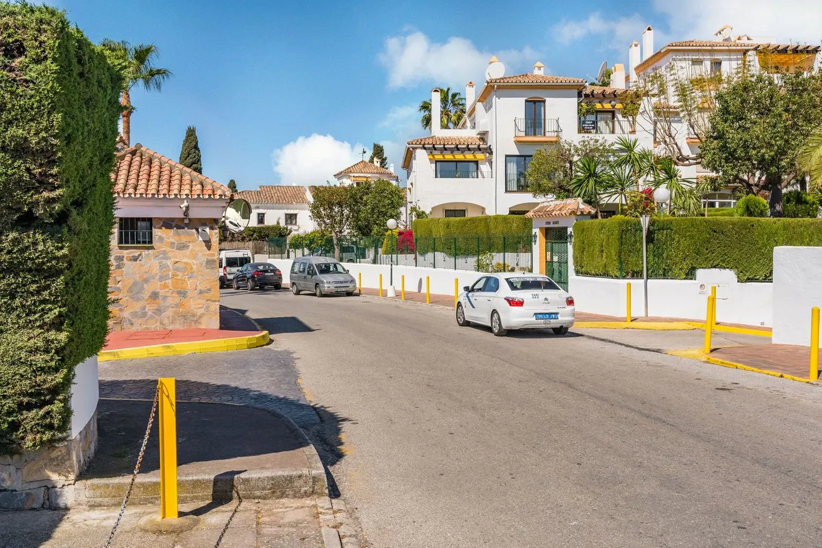 6ea5e1a8-5241-4ba3-9bd2-d594df58968a