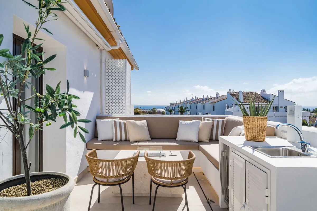 77ec62e8-833a-4716-a71a-c7cd453e16bf