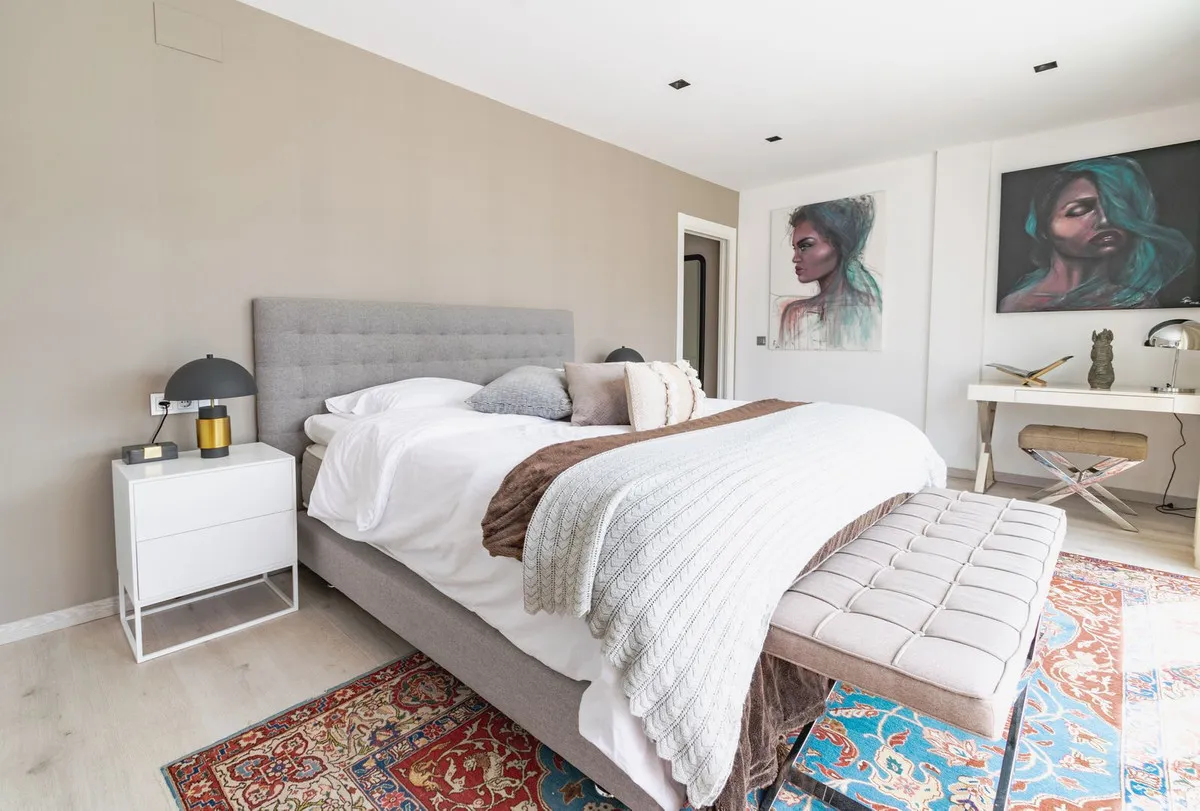 38375824-f5c9-4dc2-b4d5-17bec4a9755e