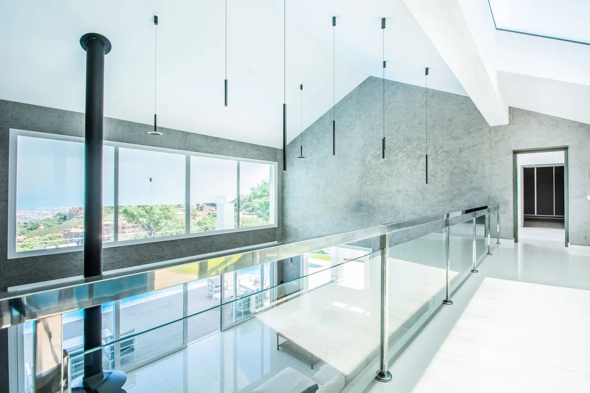 24bd15d6-7312-4630-8f9a-096f78d25e9a