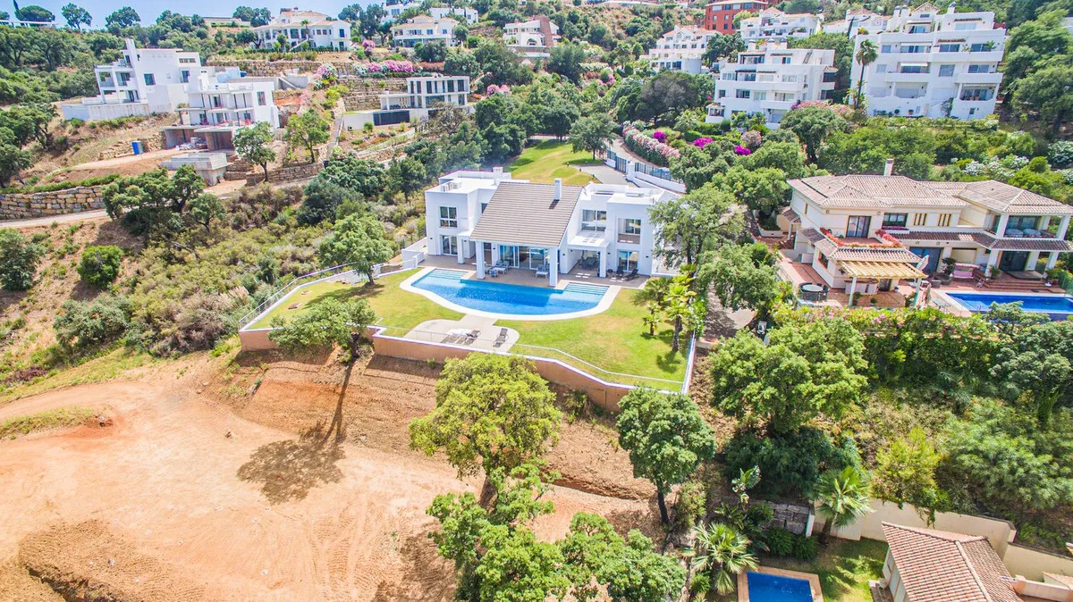 37cb02ac-3273-415c-b37f-10ddb2d7f42b