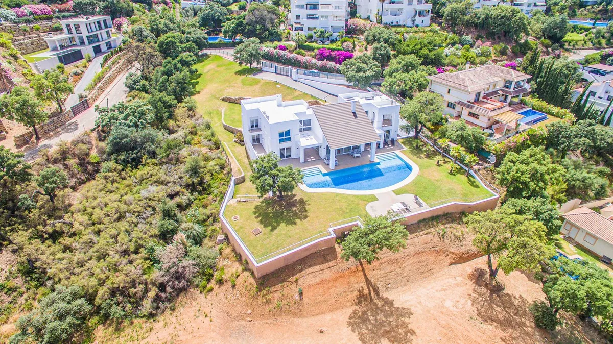 52cdaa88-4b34-424f-9cf6-52e9c0a411b4