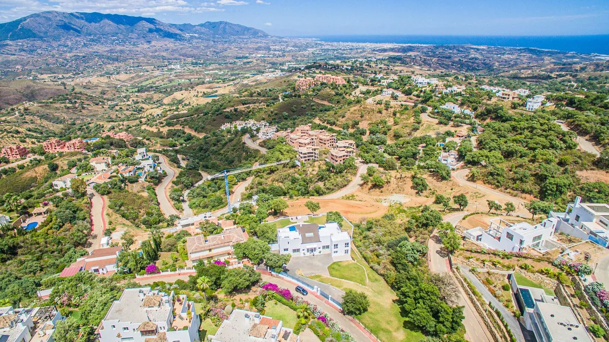 575bae5a-7d8d-4833-80b8-cd862c17e182