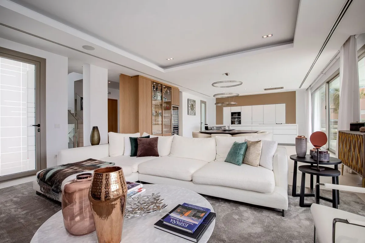 524fa9ae-9df4-48dc-838f-0ec90439c6fe