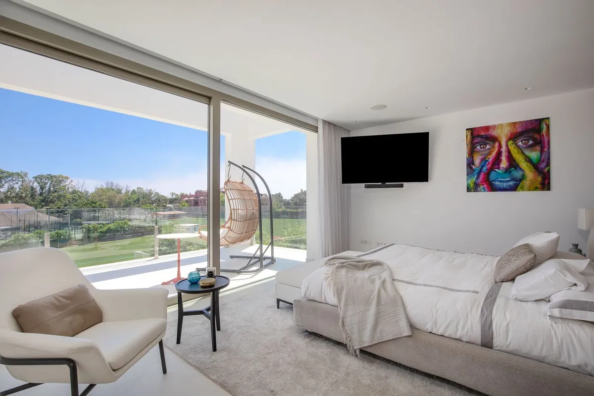 739c437f-6b70-4915-89f0-a48da1c1e621