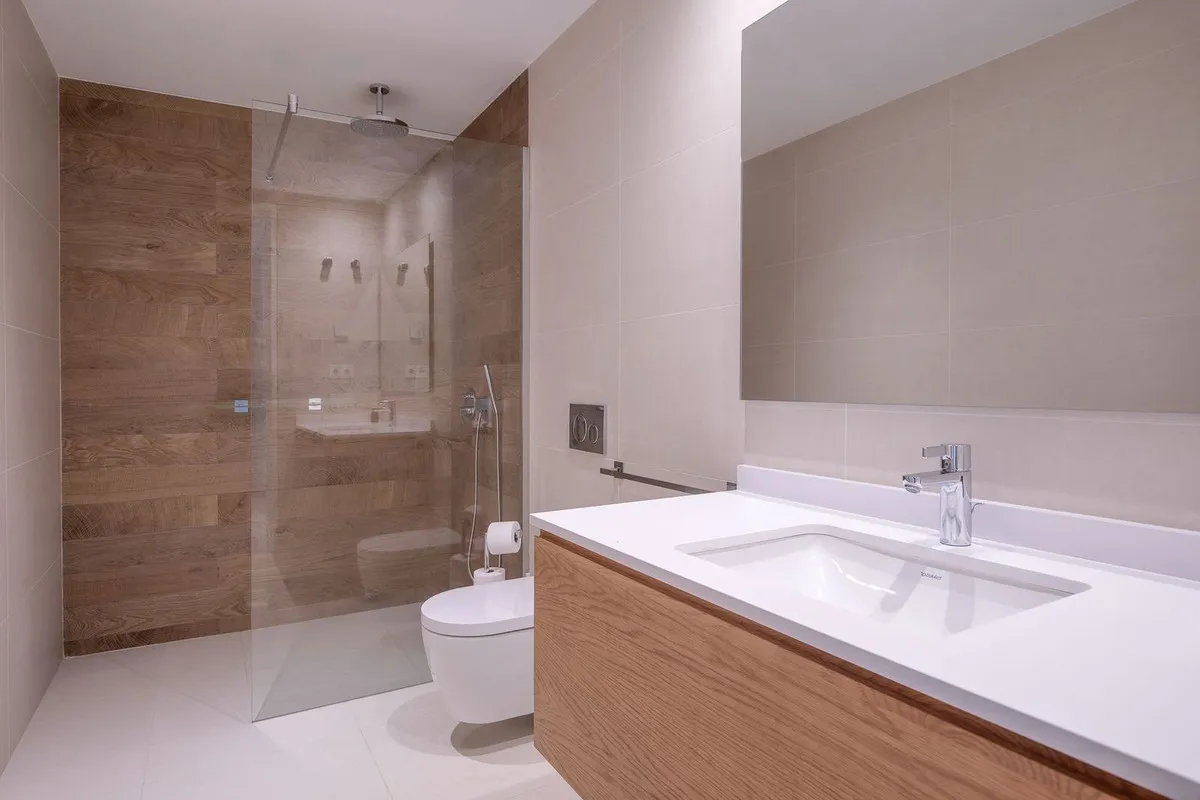 d24bea62-6c6b-4f58-a694-c2975f7e9371