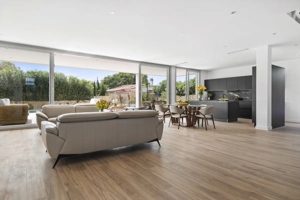 ab2681be-ceee-4baf-a7ba-9aac42999504