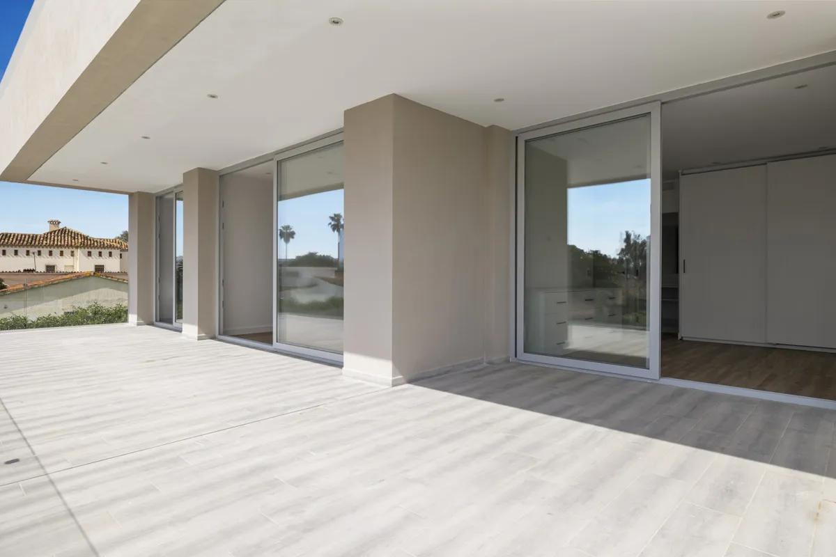 ed4ad81d-b49e-4582-823b-4d67e62ba09f