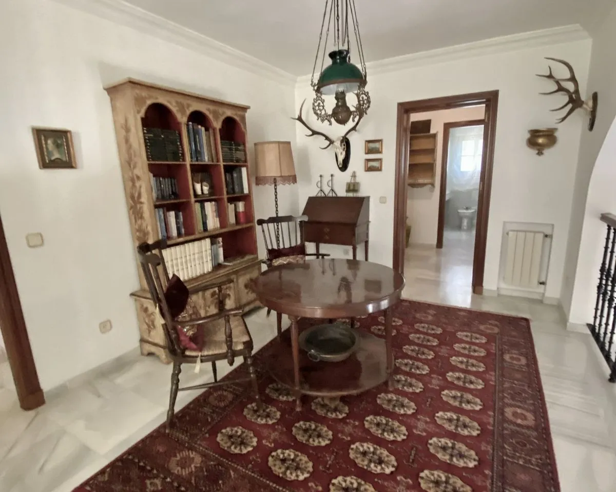 775c0c93-ffdc-437a-b286-de2e86eb80b1