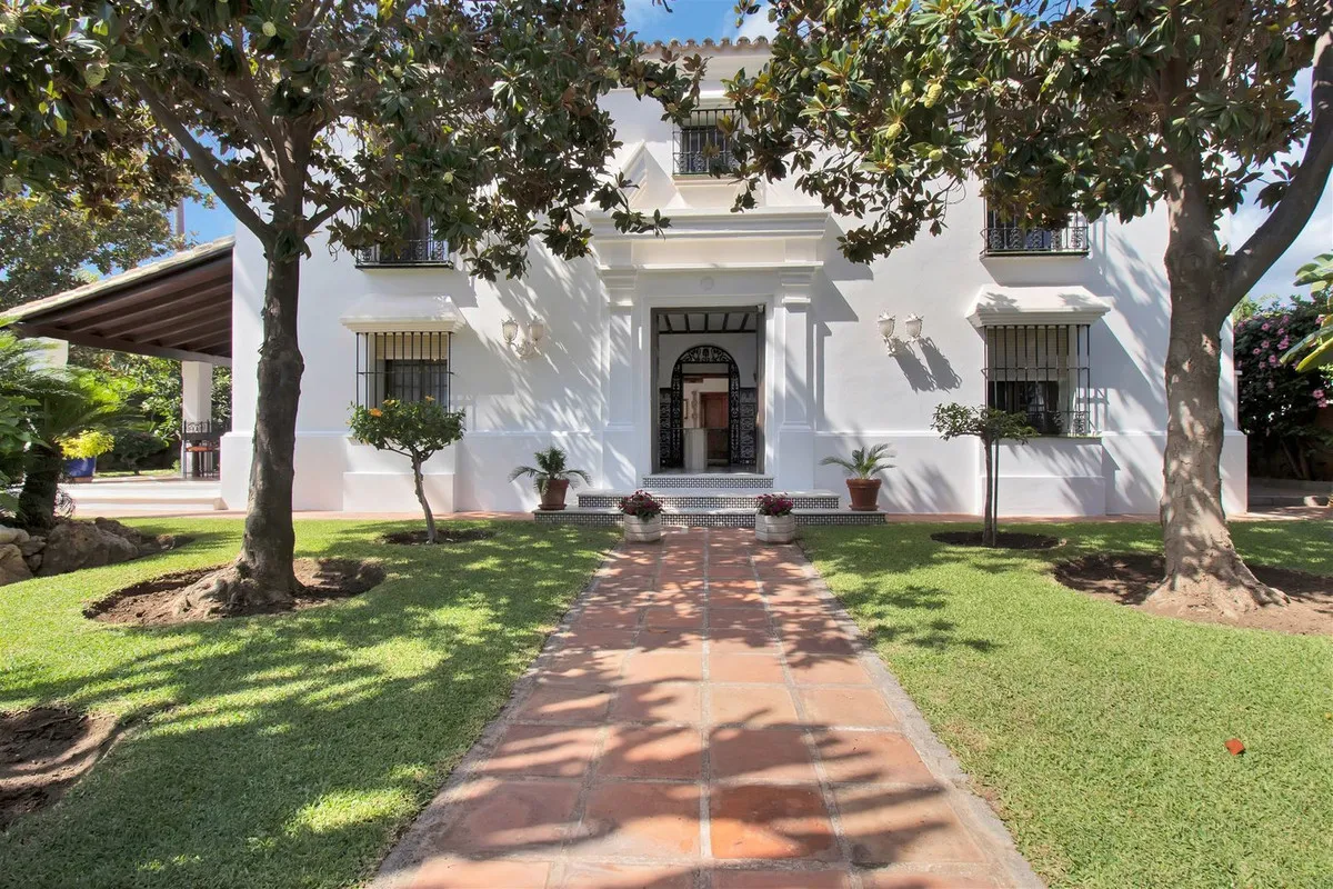 818c27d9-5c43-4356-b263-9ae26ea1d373