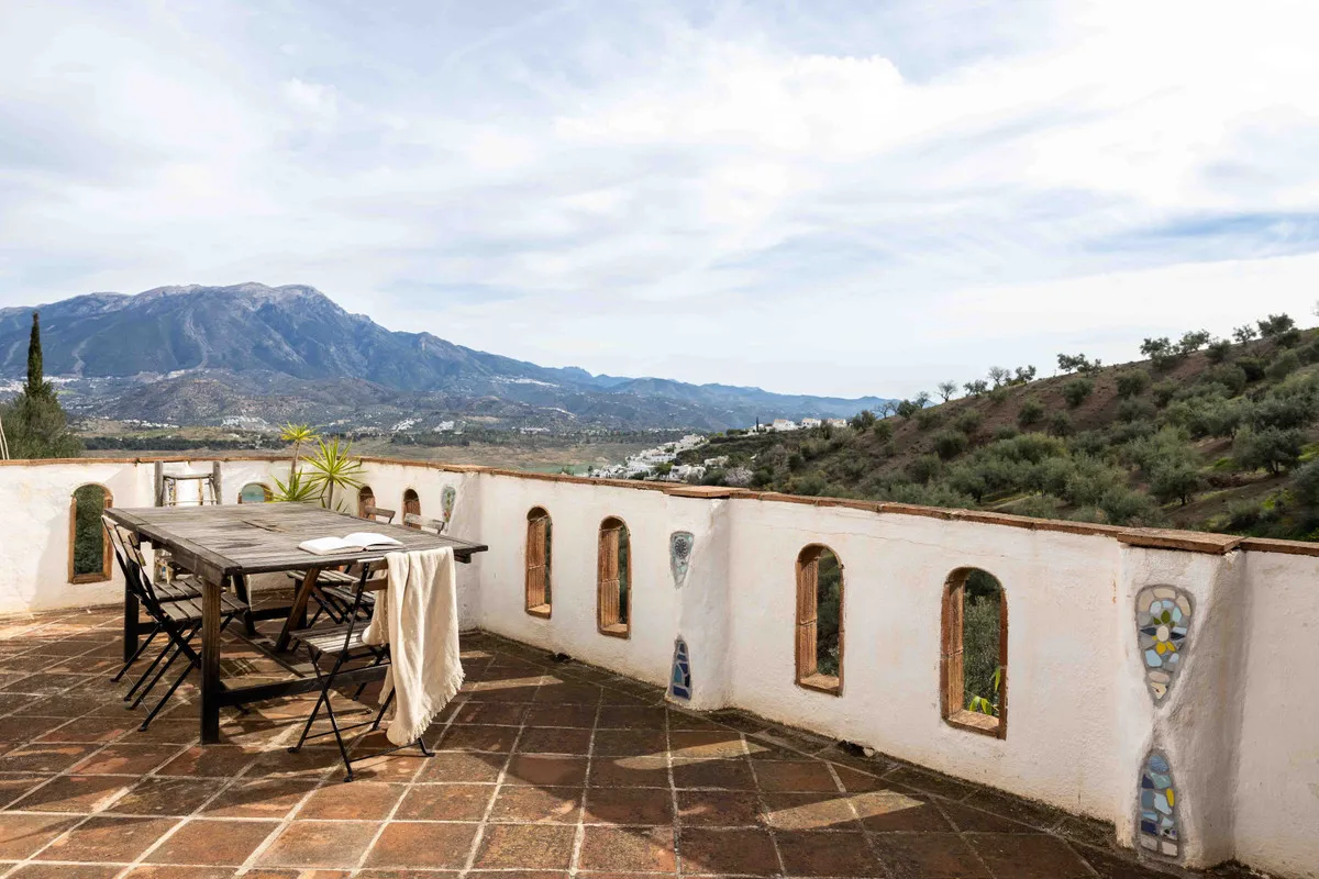 34ffb38f-69ae-4516-abb3-1f75fe14e91b