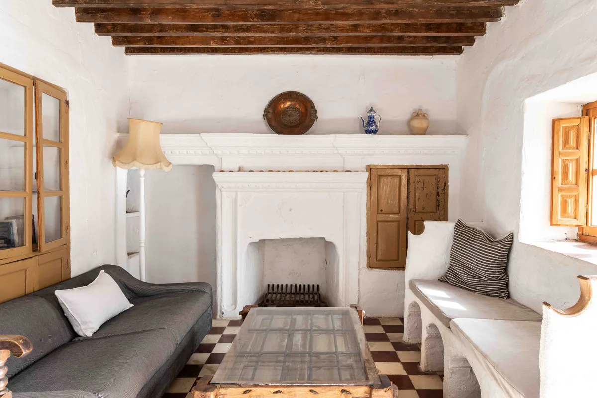 51ef0aad-06a5-4978-abdf-42f10b40f36b