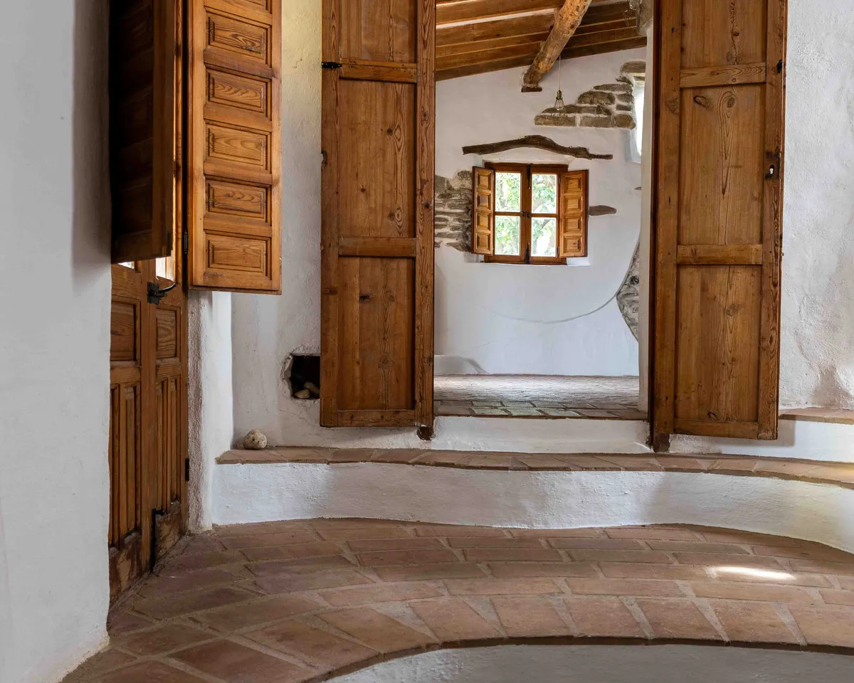 54496ae9-2afc-4cfd-8f86-4213fa64036c