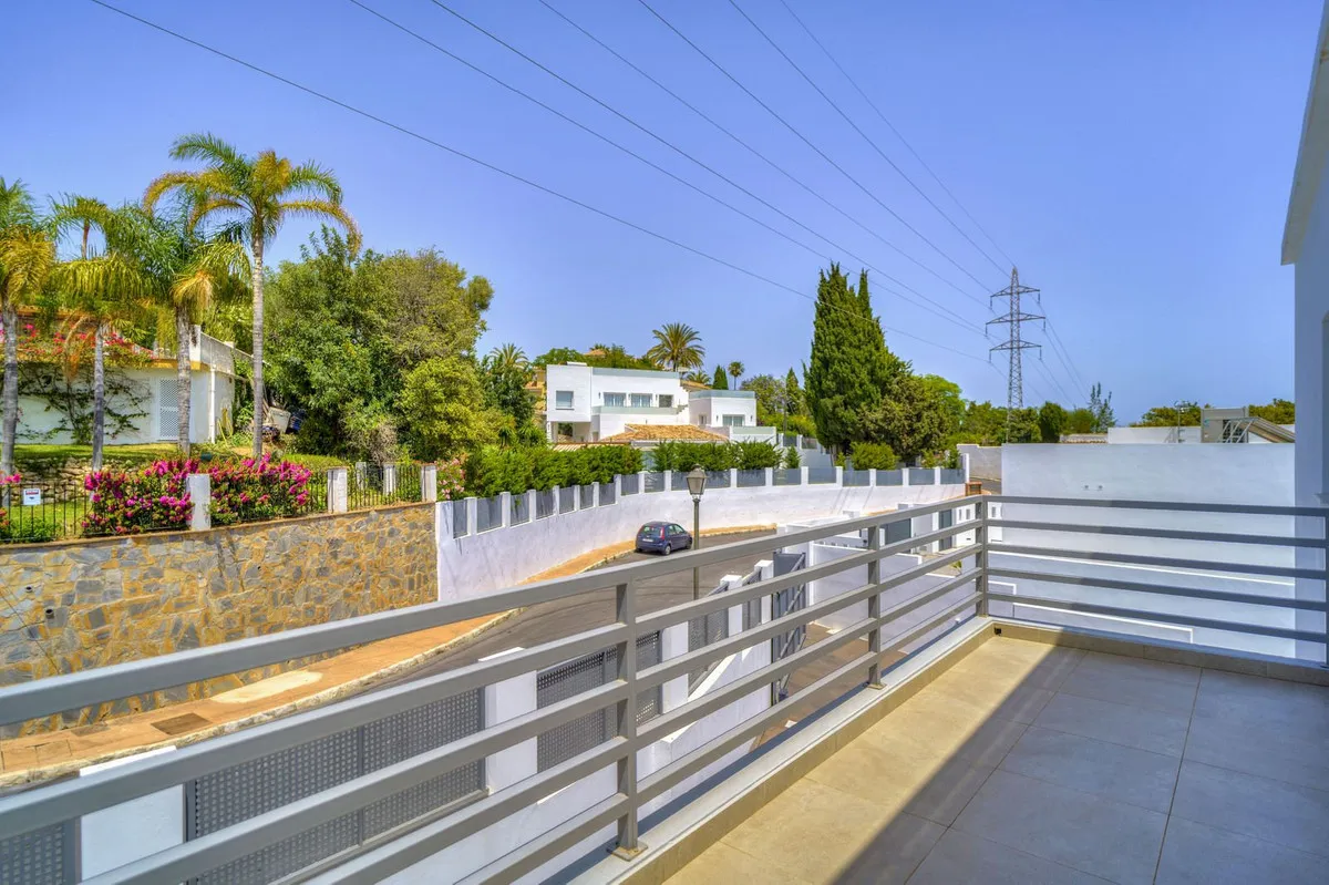 1389cbd0-be4d-4e6e-a5ec-ad60f3b6643a