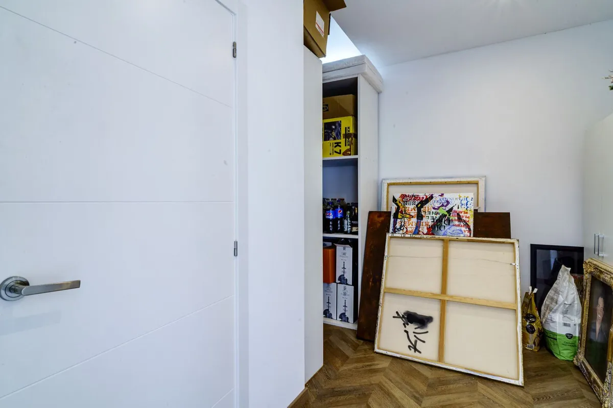 876abad6-bccb-45c1-81cf-ffc3ec6cd451