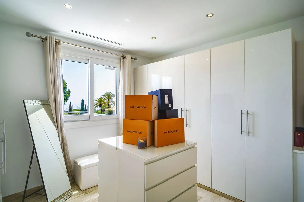 ed26cc8c-19e4-46cd-bb02-859224916bc0