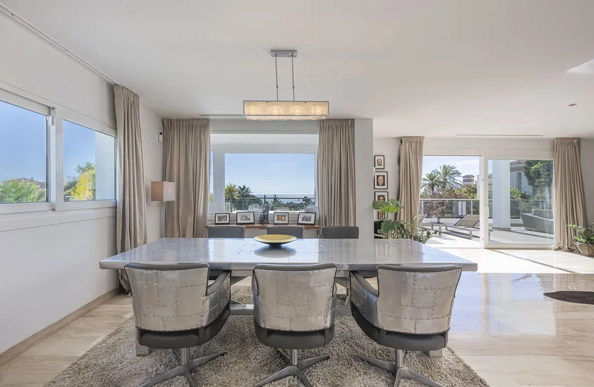 0a7fe066-3992-4ba0-9d59-a7e9a94eab94