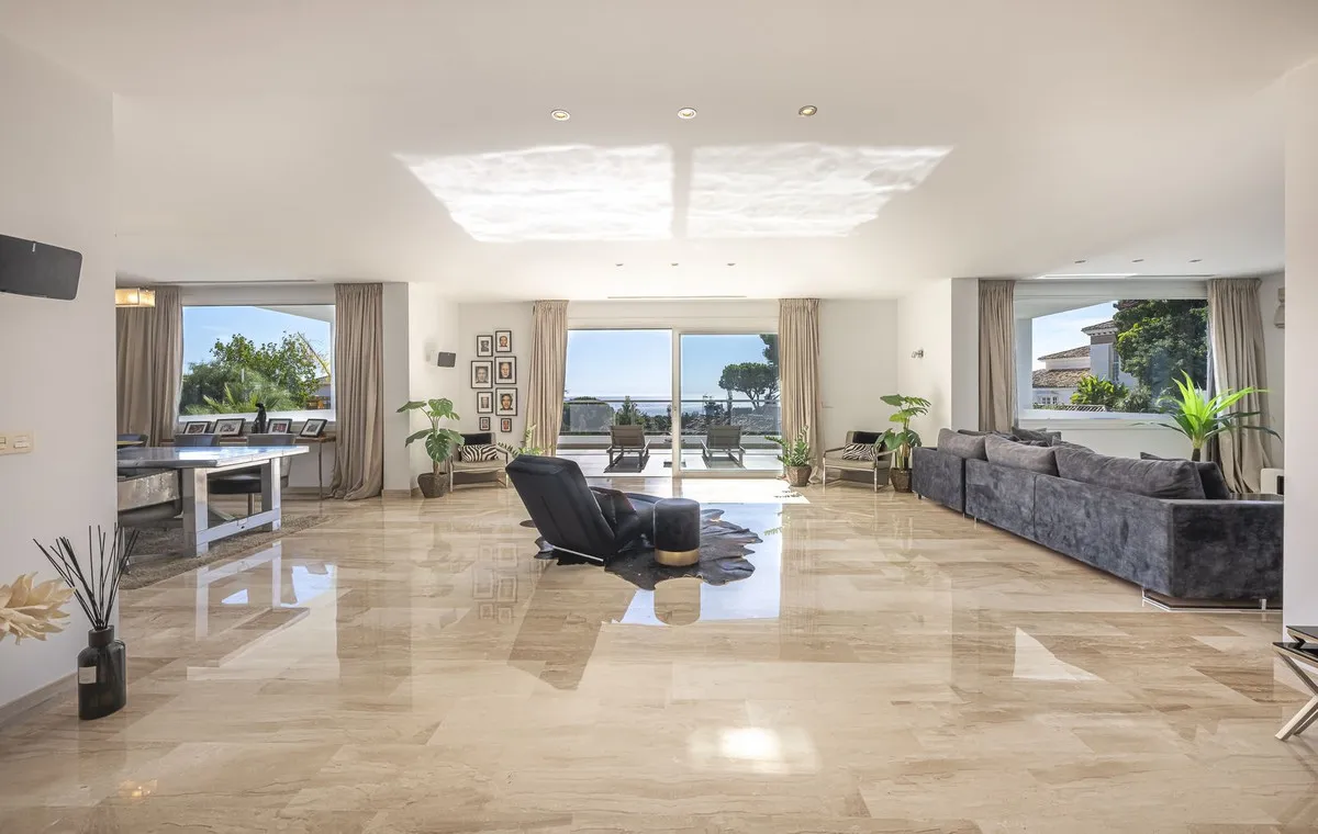 814db19c-25d2-4f94-904b-bad2b599b184