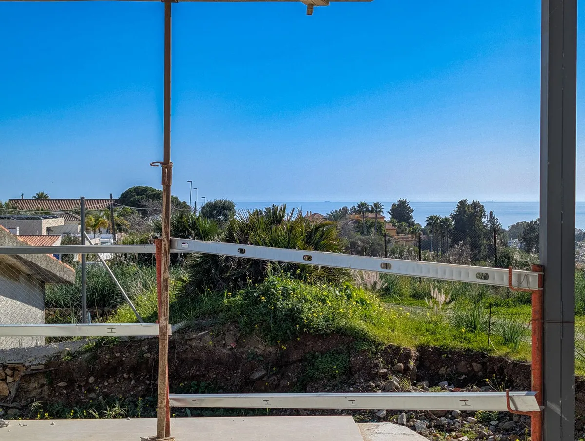 0a9525f1-92b3-4804-be42-c62f38aa48f1