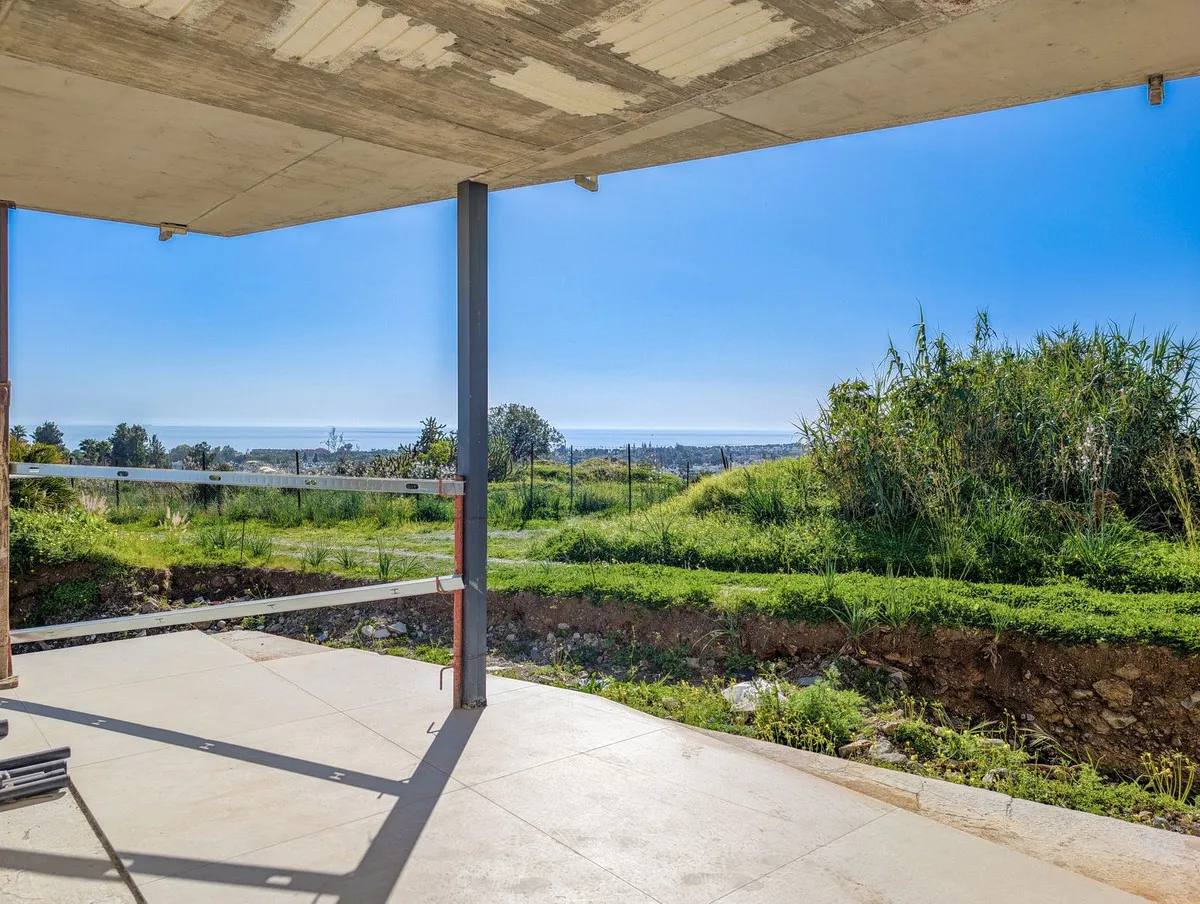 55719202-8132-4b8a-8e8a-b20994c025e2