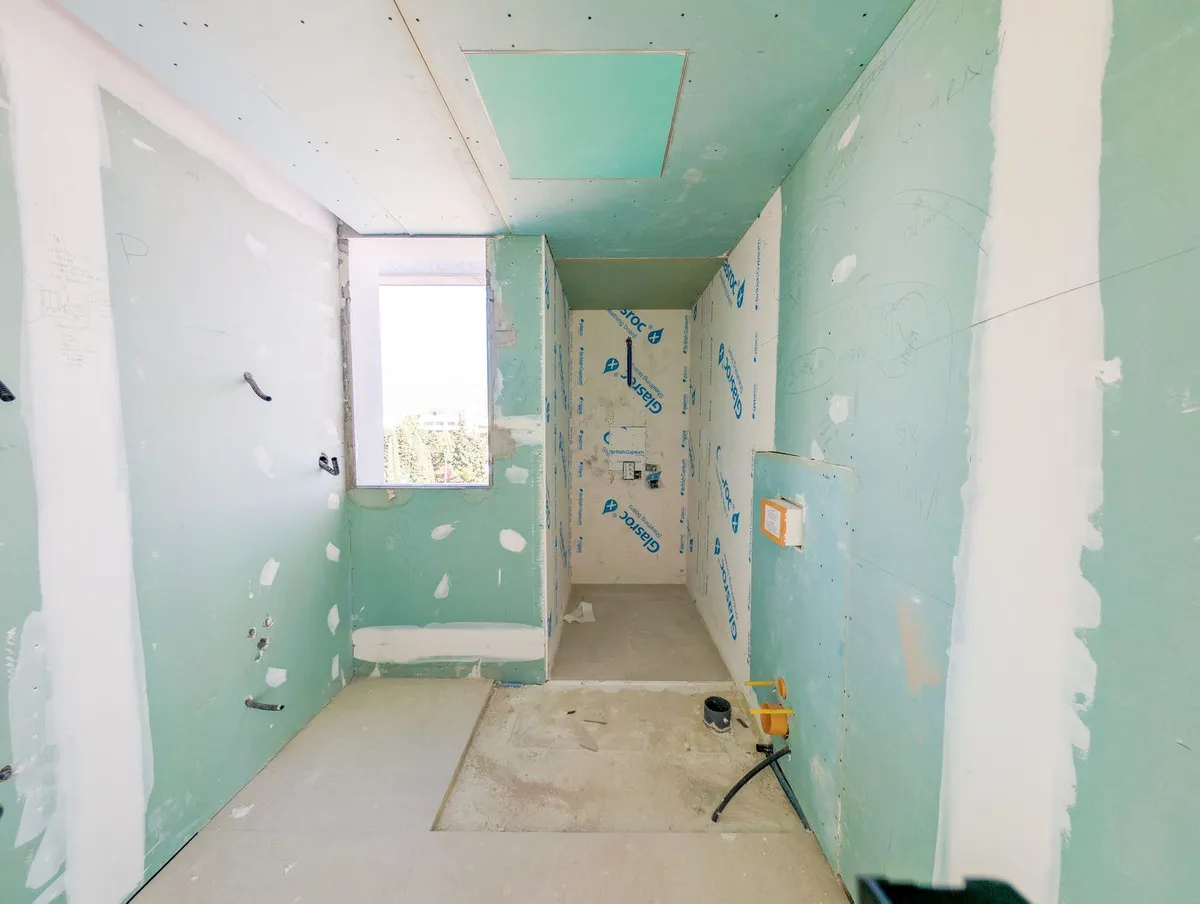 8ef0f58f-f0bb-4a68-bced-d47f69dbdd89