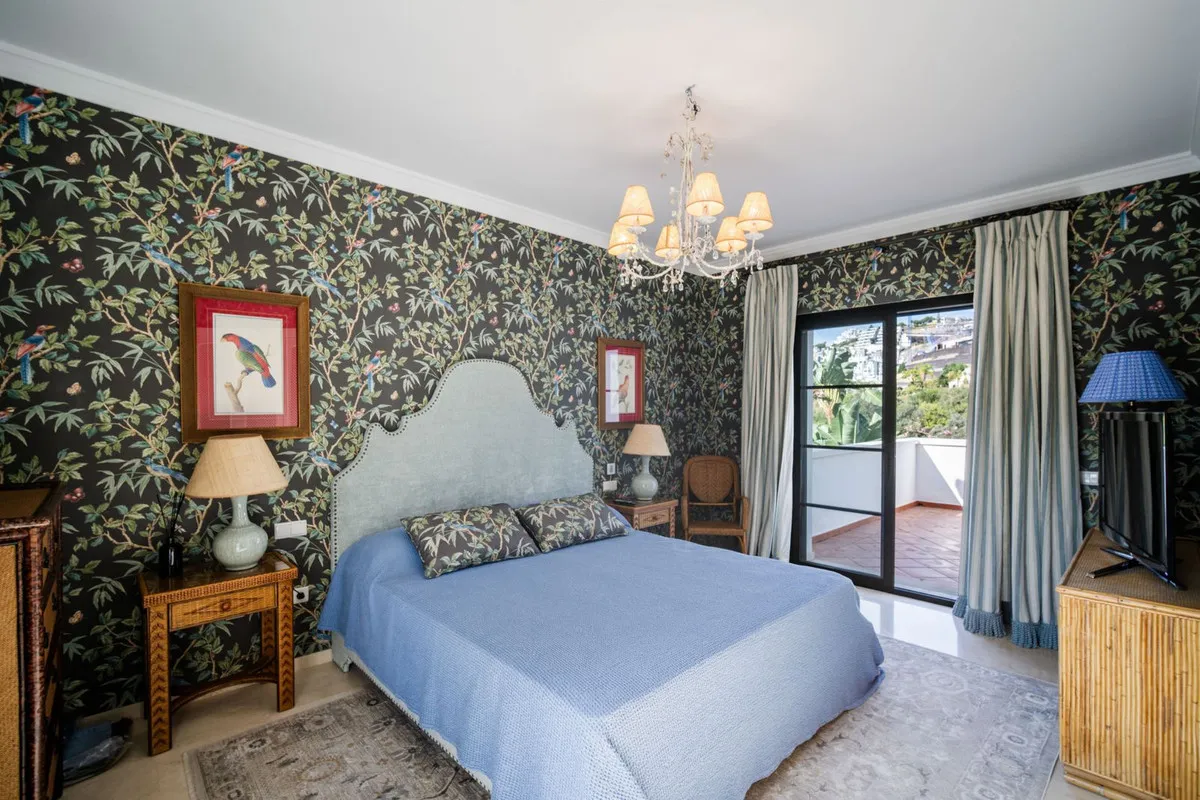 36ba8fc4-280a-46dd-93df-475b9f65d8cf