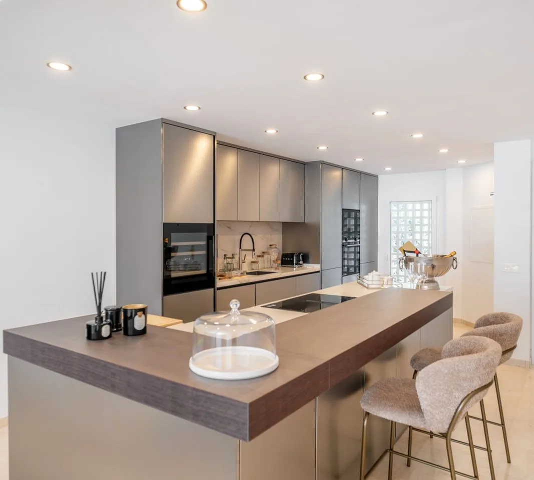 3490c61e-5fd8-495e-b2c8-059540b53aee